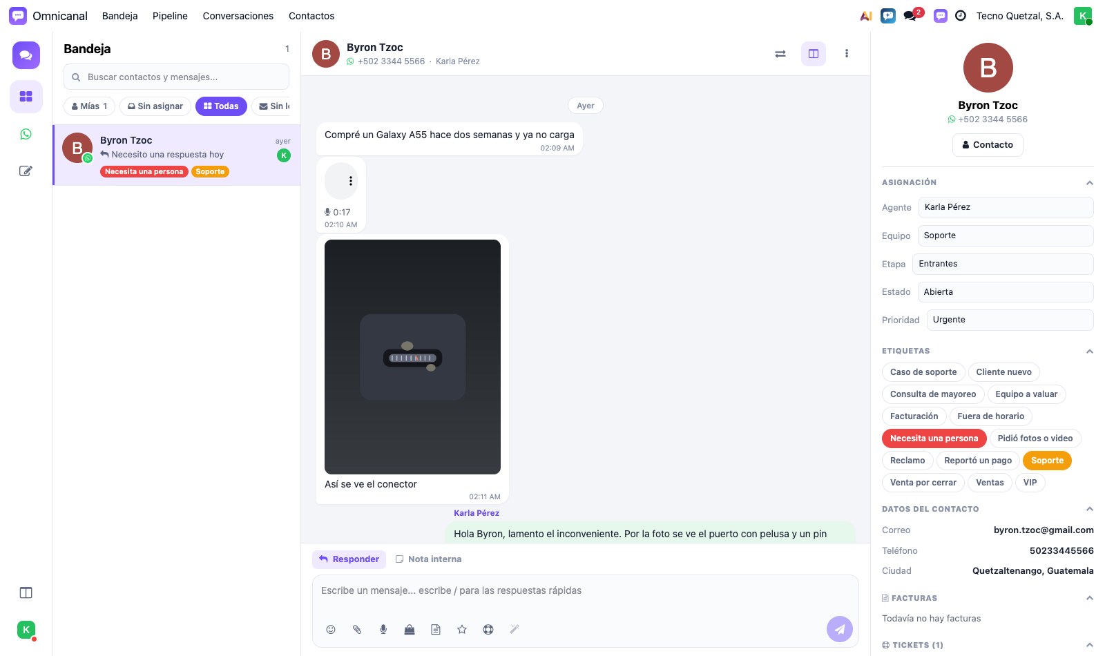 Conversación con nota de voz y foto